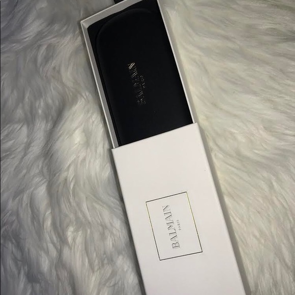 Balmain glasses